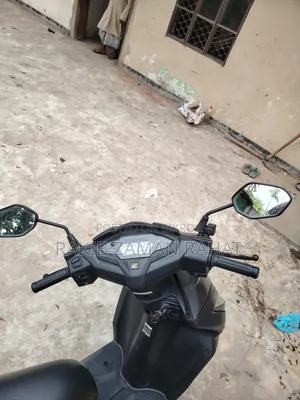 হোন্ডা ডিও ২০২১ গ্রে