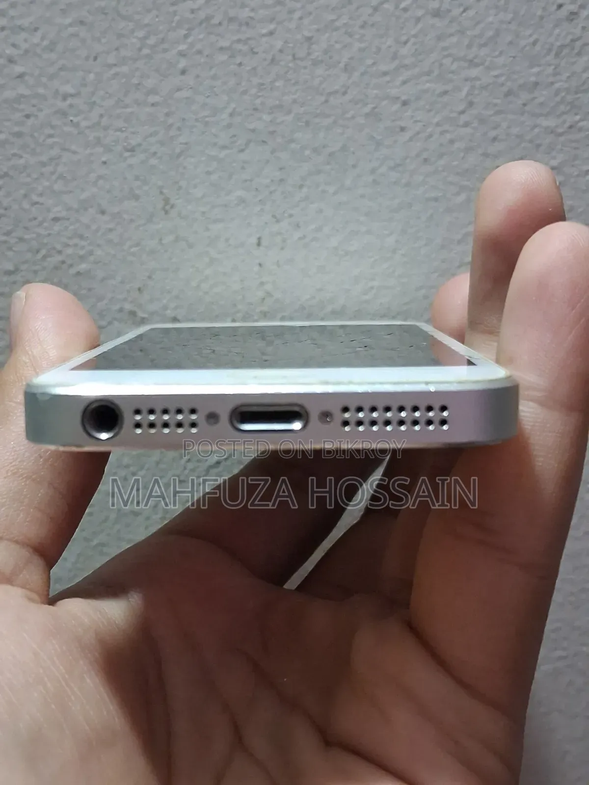 Apple iPhone 5s 32 GB Gray