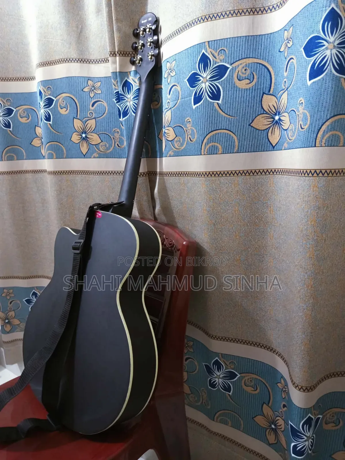 Signature Indian Guitar
