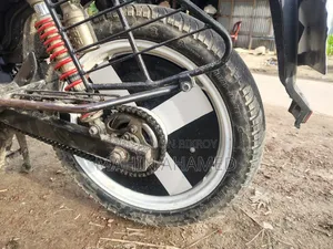 হিরো হাংক ১৫০ ২০১৫ কালো