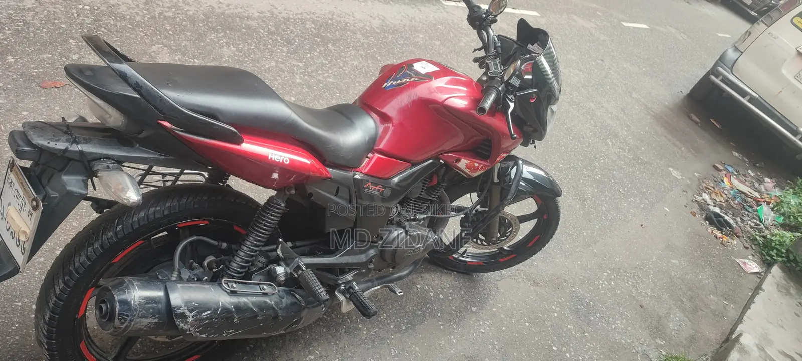 হিরো হাঙ্ক ২০১১ রেড