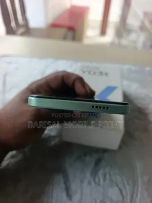 Vivo Y03t 128 GB