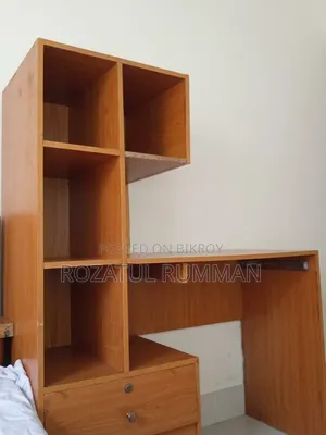 স্টাডি/কম্পিউটার টেবিল