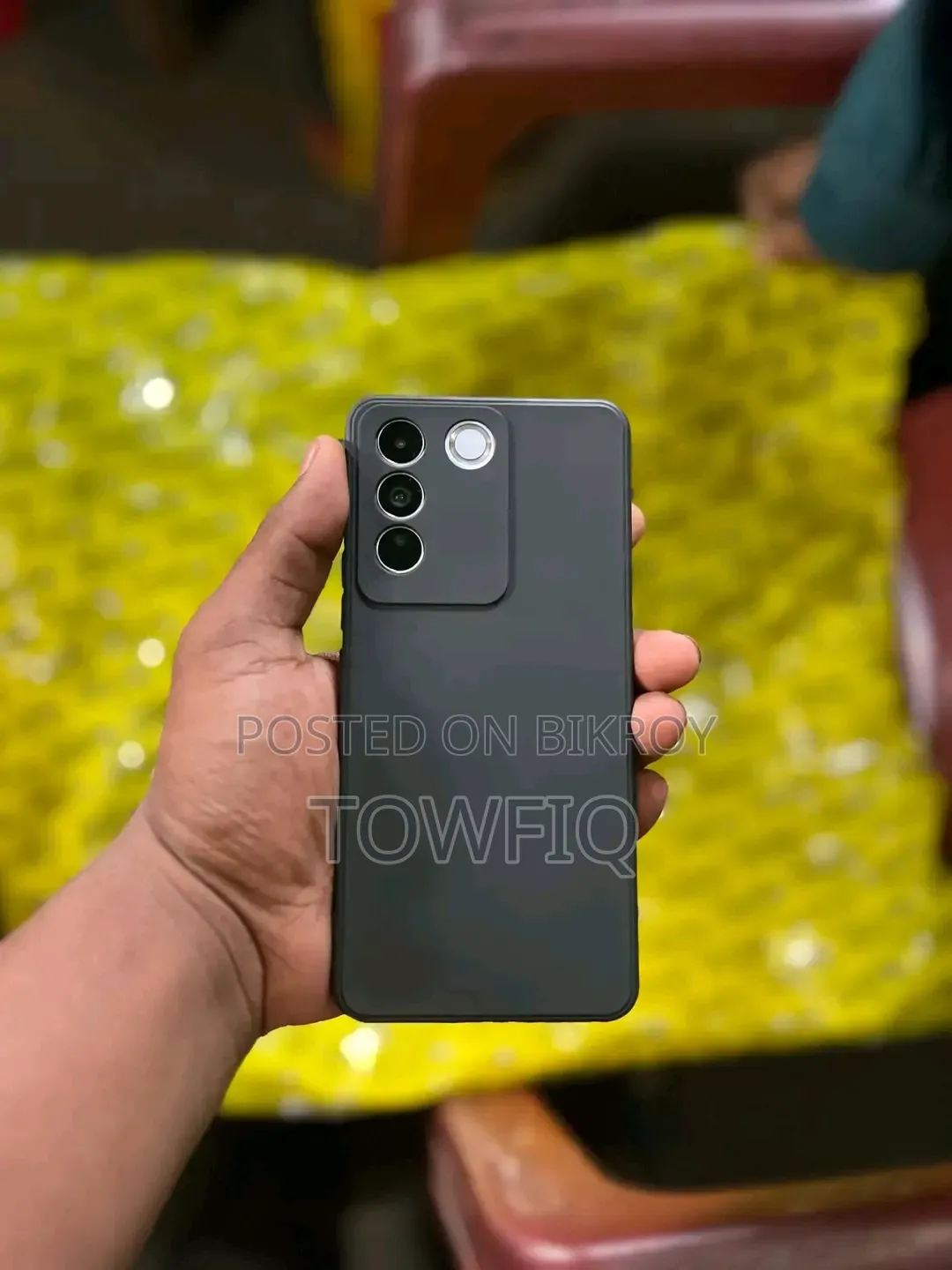 Vivo V27e 256 GB
