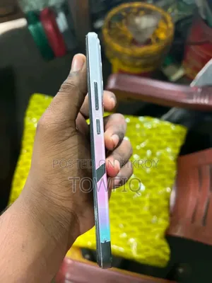 Vivo V27e 256 GB