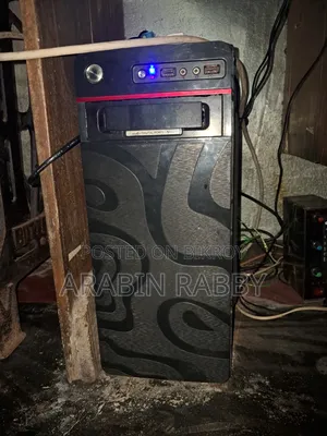 Desktop Computer Gigabyte 4GB Intel Core i3 HDD+SSD 500GB
