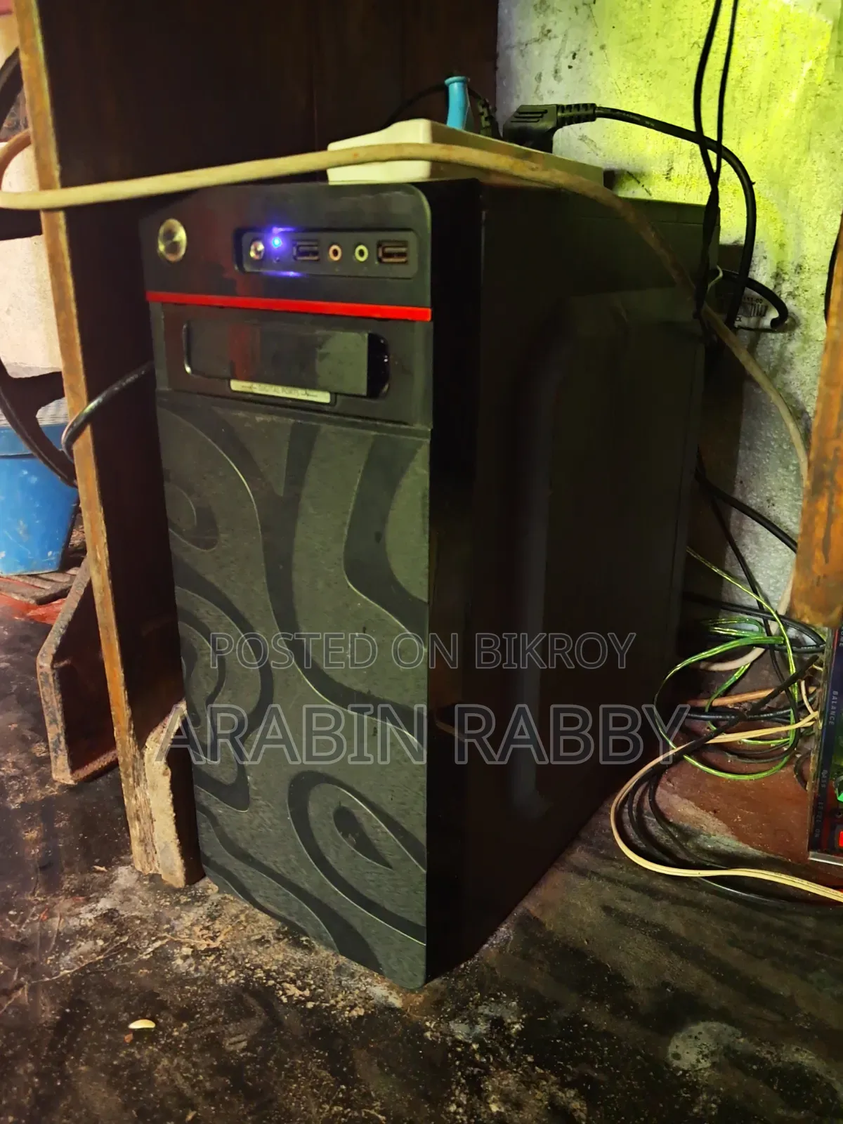 Desktop Computer Gigabyte 4GB Intel Core i3 HDD+SSD 500GB