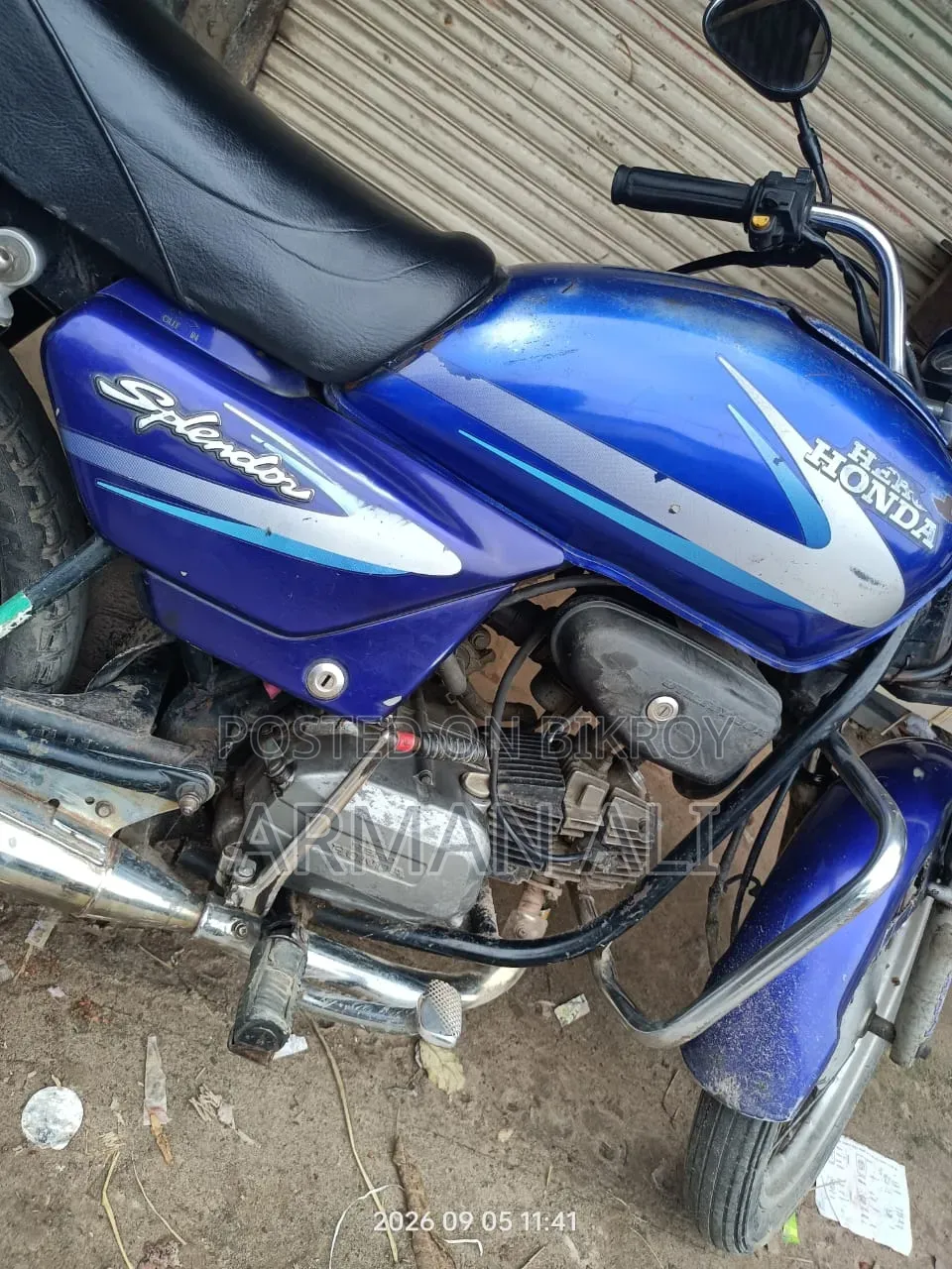 হিরো স্প্লেন্ডার প্লাস ২০১০ নীল