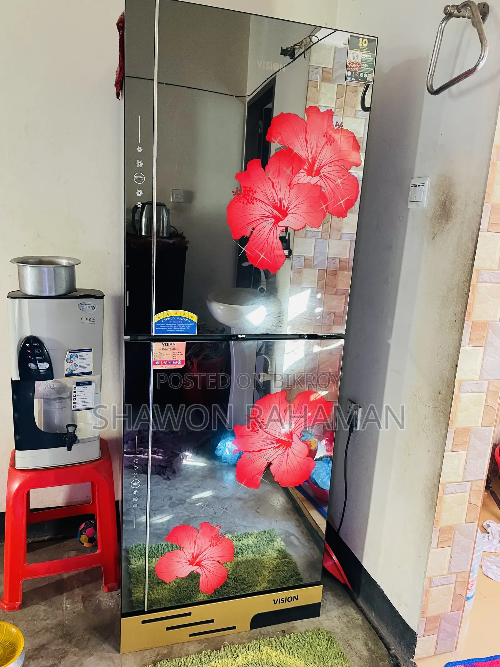 Vision Refrigerator (Model: Vis305l)