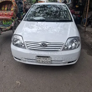 Toyota Corolla 2004 White