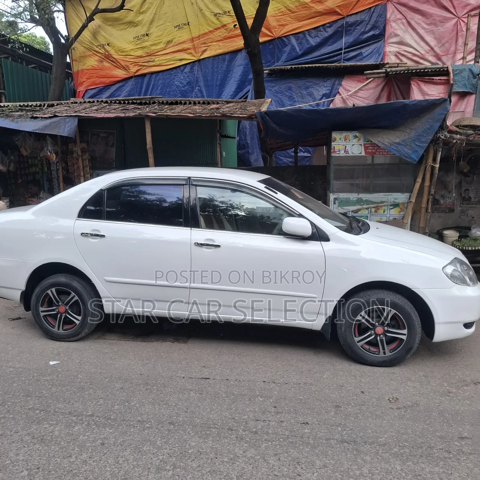 Toyota Corolla 2004 White