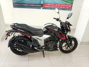 টিভিএস এপাছি ১৬০ ৪ভি ২০২০ কালো