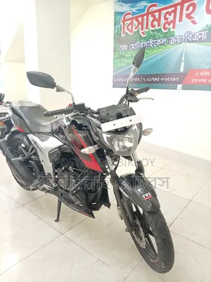 টিভিএস এপাছি ১৬০ ৪ভি ২০২০ কালো
