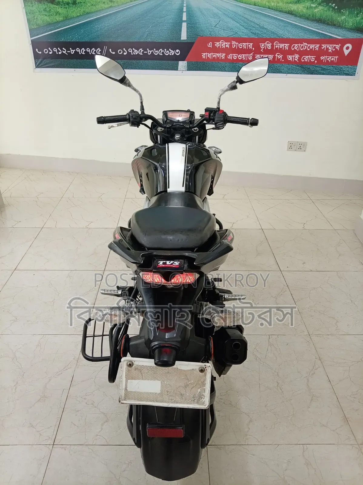 টিভিএস এপাছি ১৬০ ৪ভি ২০২০ কালো
