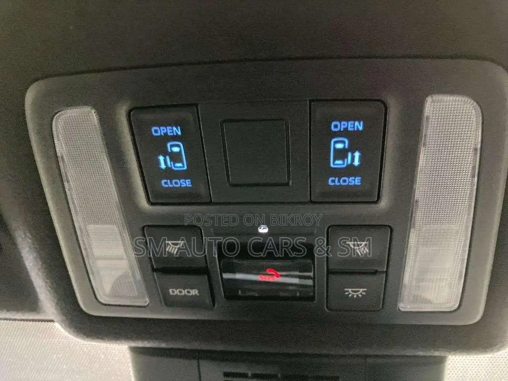 Toyota Voxy Hybrid S-Z 2WD 7-Seater 2022 Black