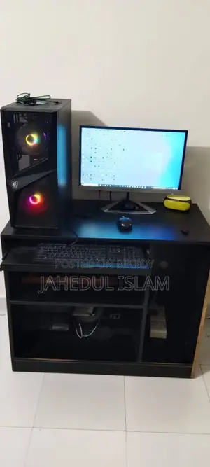 Desktop Computer Asus 16GB AMD Ryzen 5 SSD 256GB
