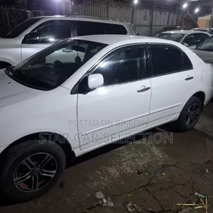 Toyota Corolla 2004 White