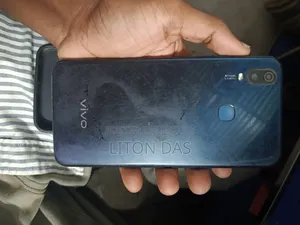 Vivo Y11 32 GB Blue