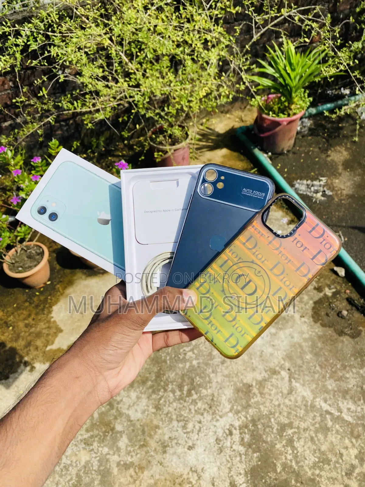 New Apple iPhone 11 128 GB Green
