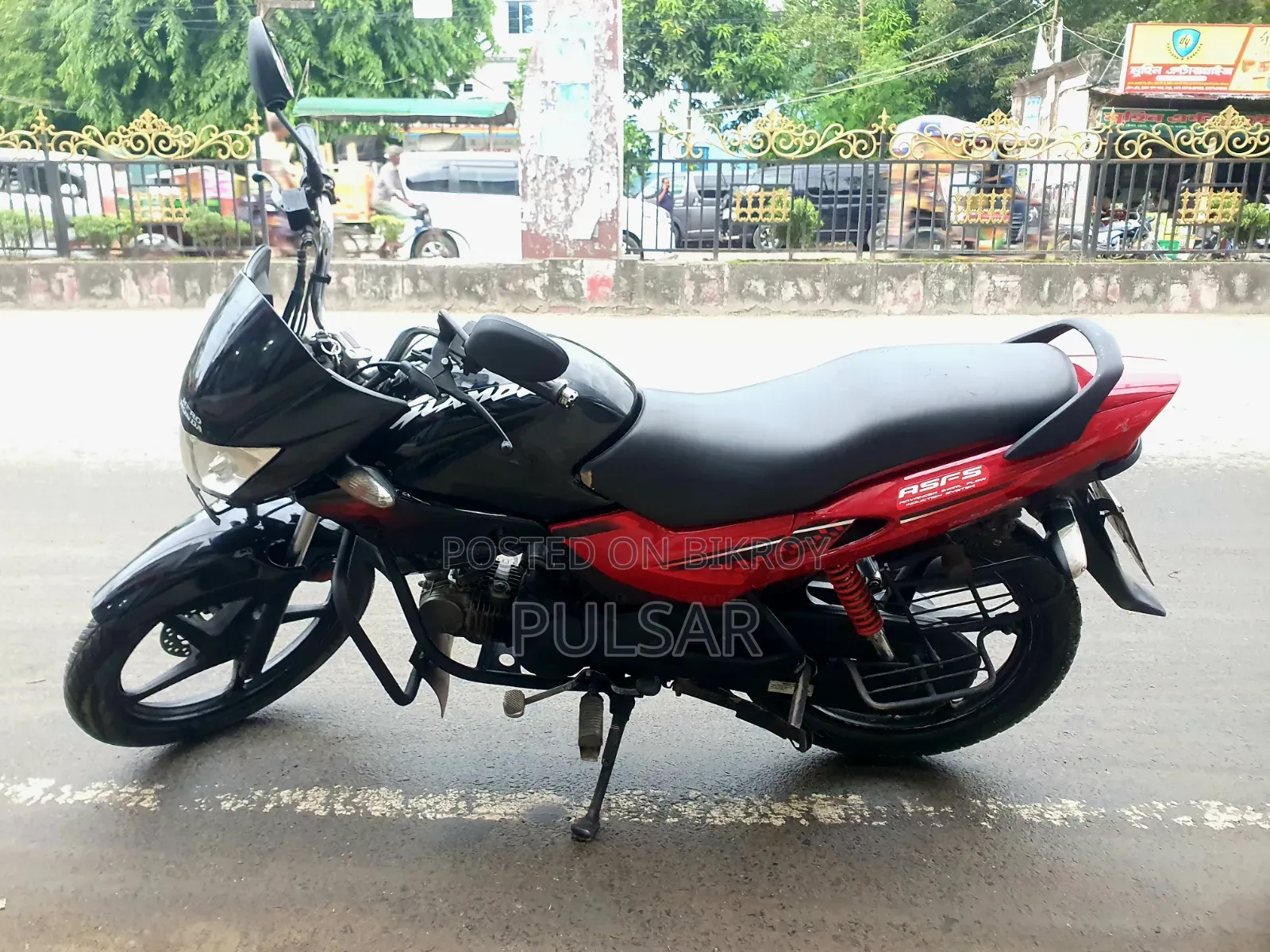হিরো গ্ল্যামার ২০১৬ কালো