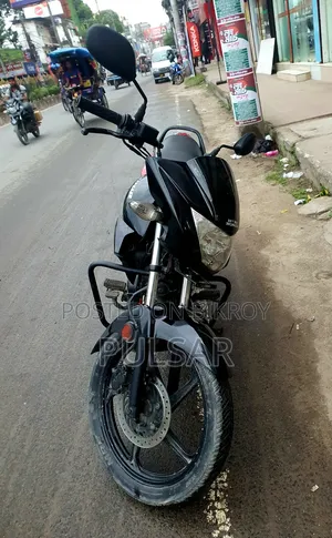 হিরো গ্ল্যামার ২০১৬ কালো