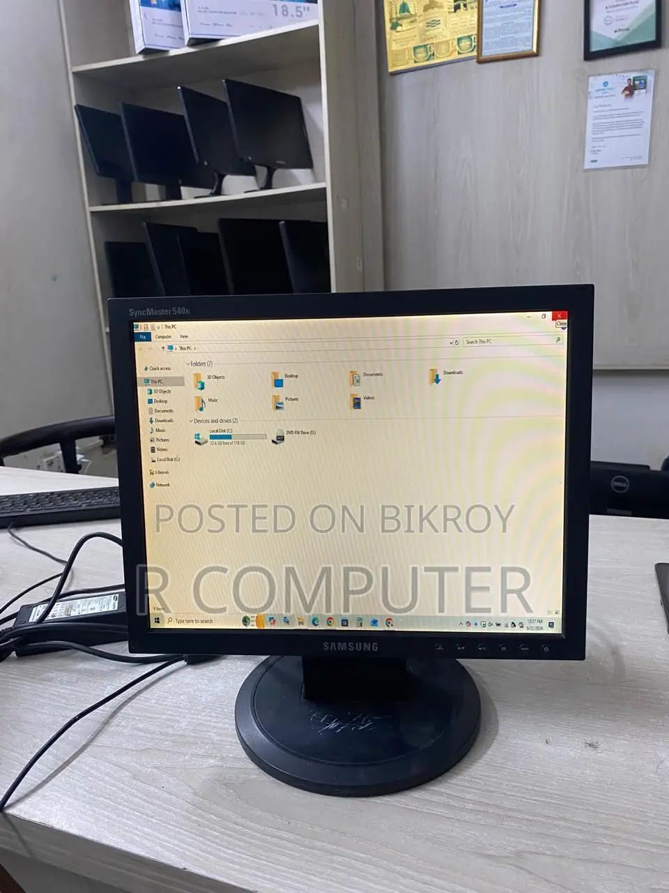 স্যামসাং ১৭" মনিটর ফুল ফ্রেশ