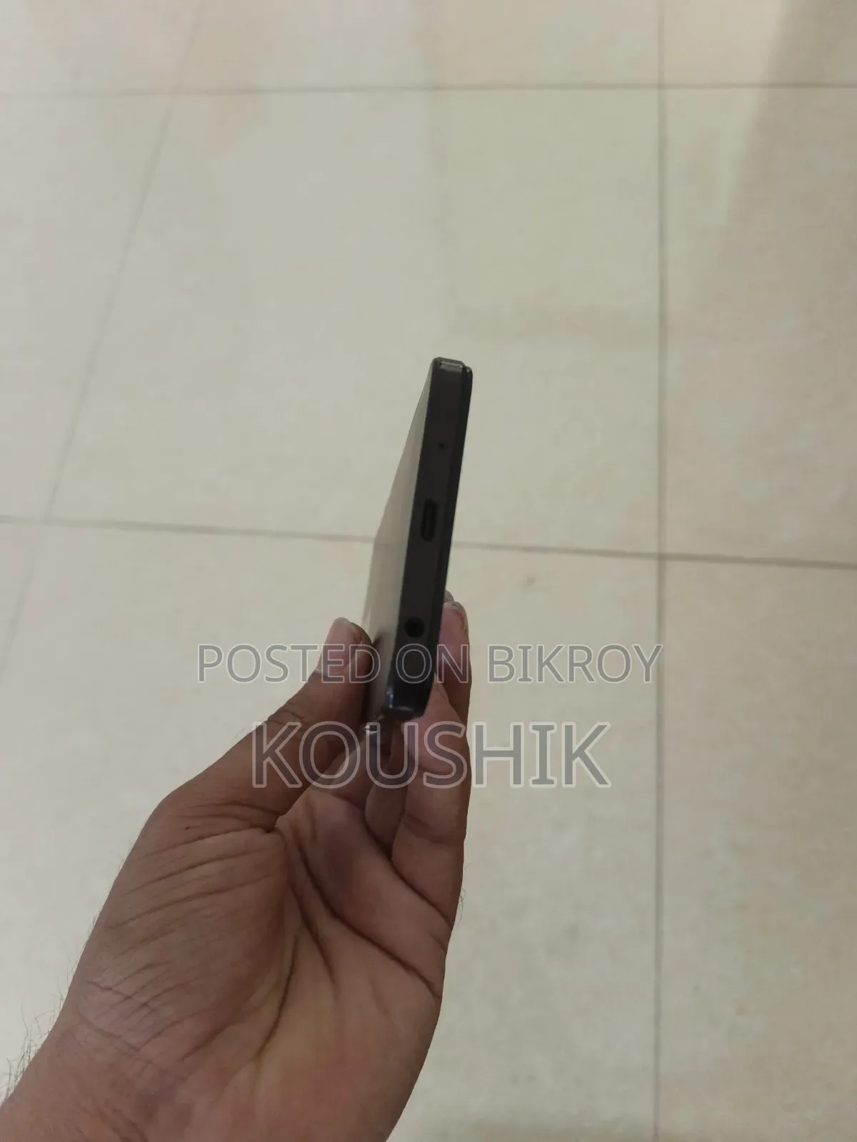 ভিভো ওয়াই১৮ ১২৮ জিবি ব্রোঞ্জ