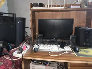 Desktop Computer HP 12GB Intel Core i3 SSD 1TB
