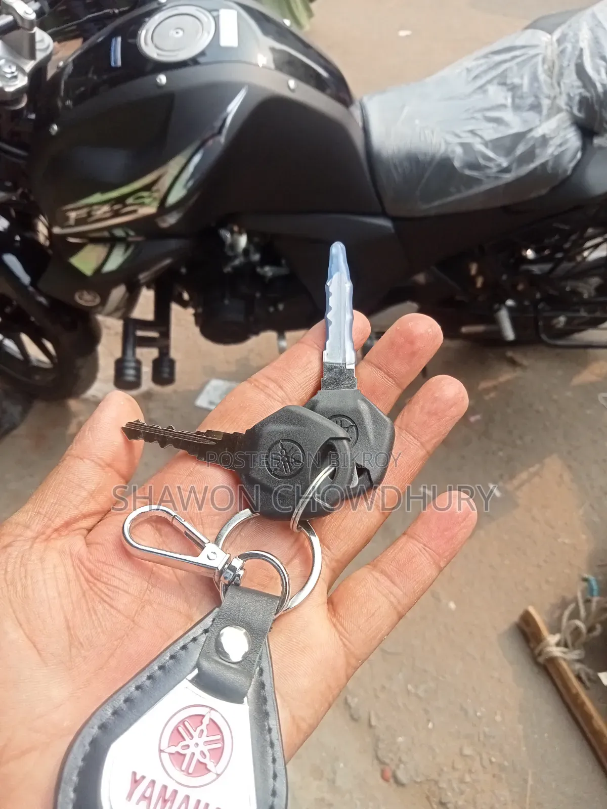 Yamaha FZS V2 2024 Gray