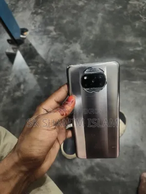 মোবাইল ফোন ১২৮ জিবি