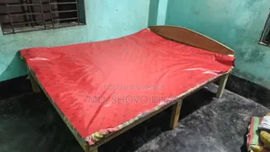 A Chowki, Bed, for sale 6/7 feet