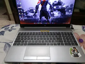 Laptop HP 255 G8 16GB AMD Ryzen 7 SSD 256GB