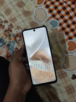 শাওমি রেডমি ১২ ১২৮ জিবি সিলভার