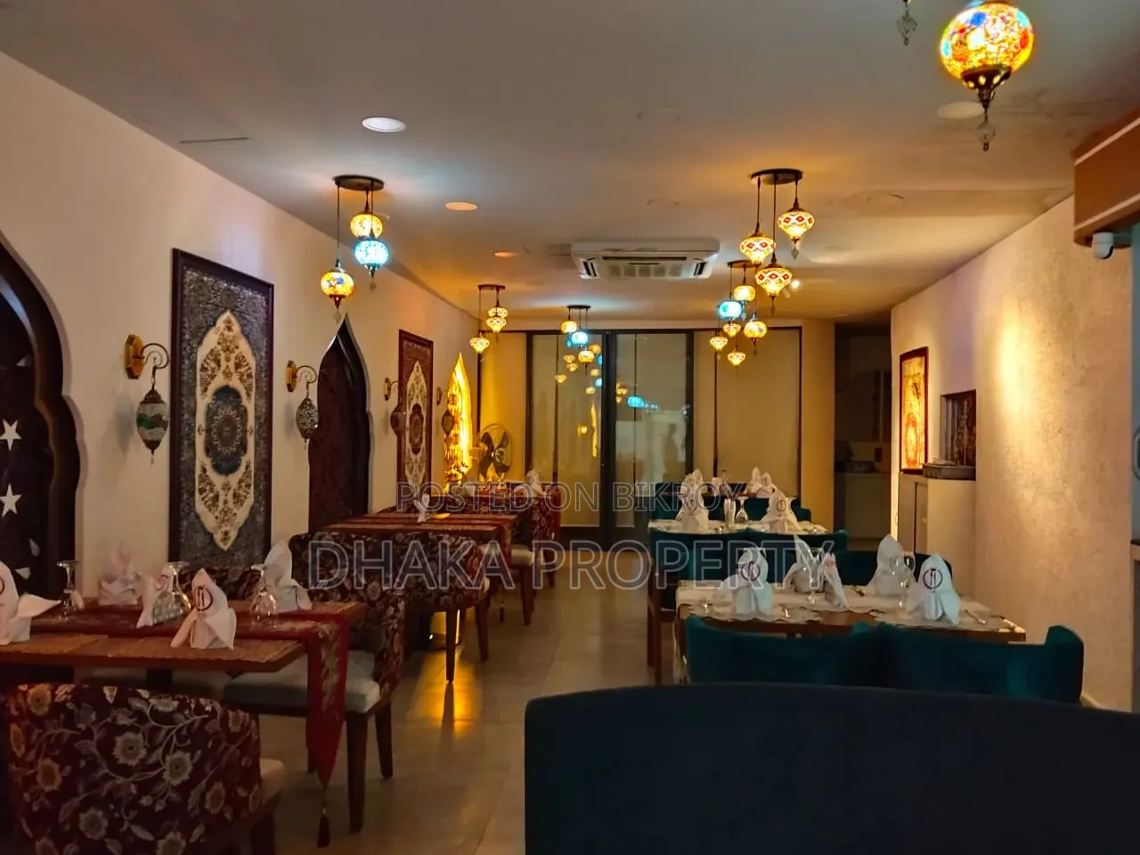 ১৫০০ বর্গফুটের গ্রাউন্ড ফ্লোর রেস্তোরাঁ ও দোকানের জন্য ভাড়ায় বনানী