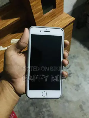 অ্যাপল আইফোন ৭ প্লাস ১২৮ জিবি গোল্ড