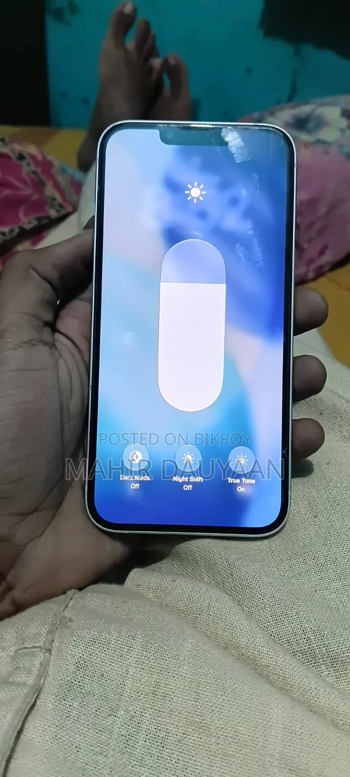 অ্যাপল আইফোন ১৩ ১২৮ জিবি হোয়াইট