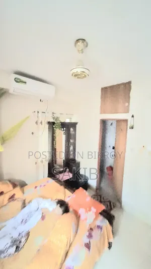 উত্তরা ৩ স্টার গার্ডেনে ৫ বেডরুমের অ্যাপার্টমেন্ট বিক্রয়