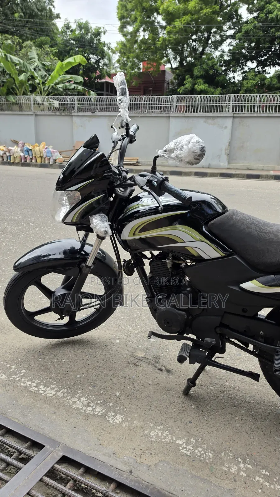 TVS Metro 2018 Black