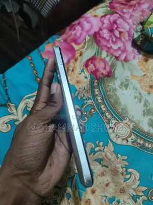 টেকনো ক্যামন ৩০ ২৫৬ জিবি সাদা