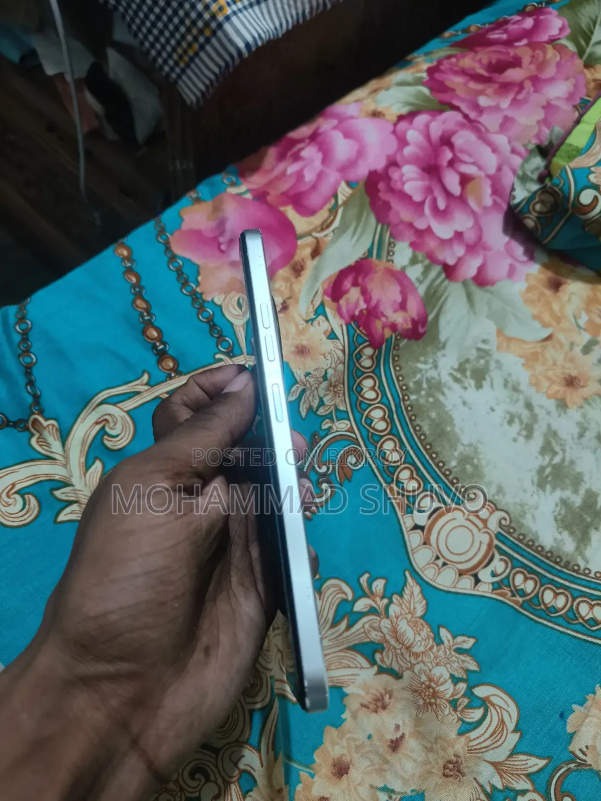 টেকনো ক্যামন ৩০ ২৫৬ জিবি সাদা