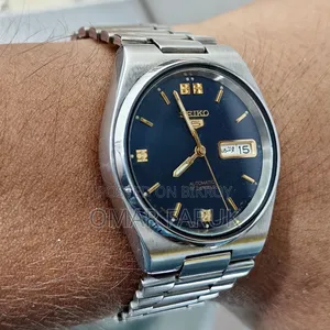 SEIKO 5 Automatic Vintage Watch 21 Jewels, Made in Japan