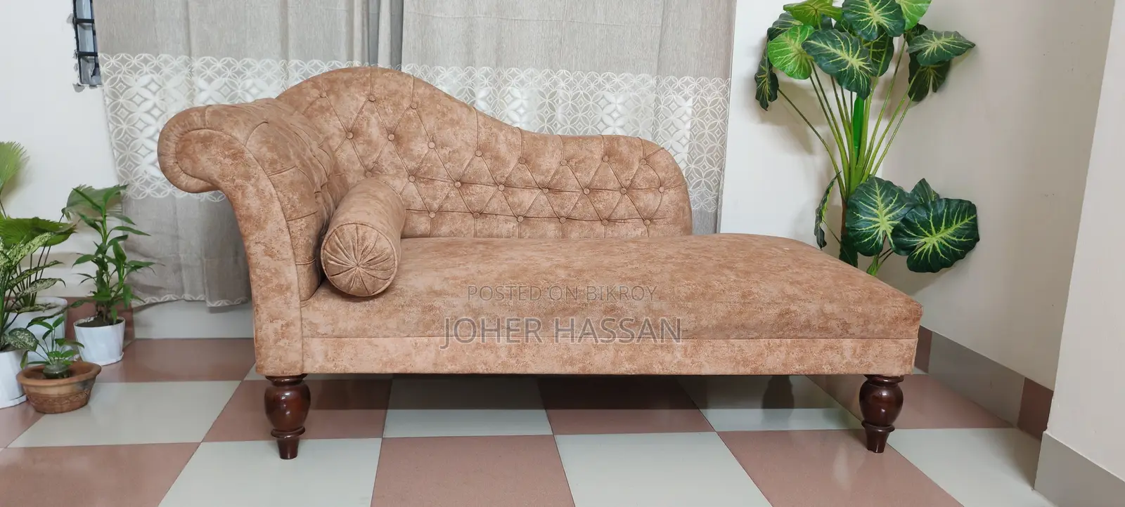 Divan (New Fresh Conditioned Furniture)