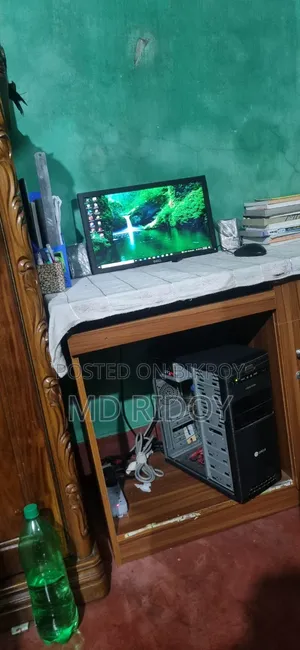 Desktop Computer 2GB Intel Core 2 Duo HDD 320GB