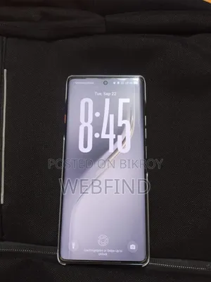 টেকনো ক্যামন ৪০ ২৫৬ জিবি ব্ল্যাক
