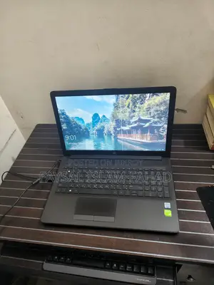 Laptop HP 15 8GB Intel Core i5 HDD+SSD 256GB
