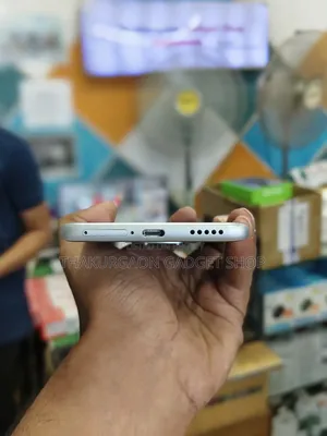 Xiaomi Poco M8 256 GB Silver