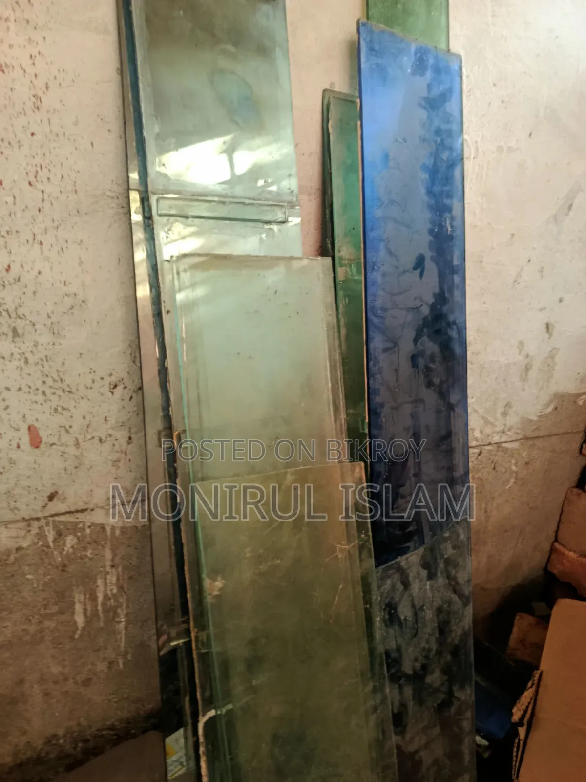 Shop Decoration Sale