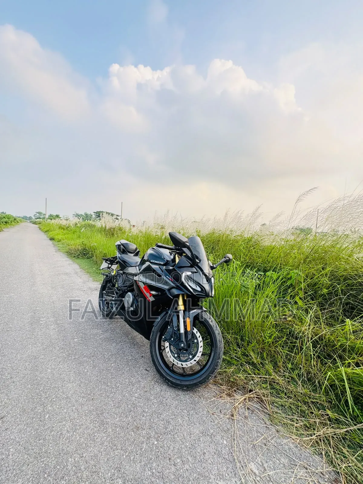 CFMoto 250SR 2025 Black