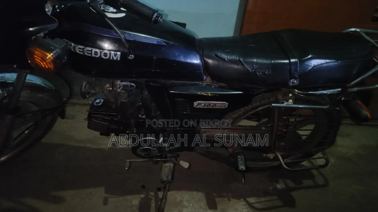 Runner F100 - 6A 2008 Black