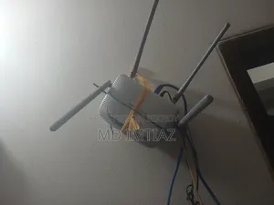 মার্ঠাৎিস ওয়াইফাই রাউটার